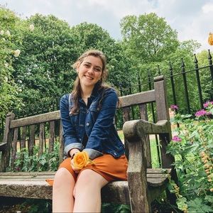 Meet your Posher, Amy